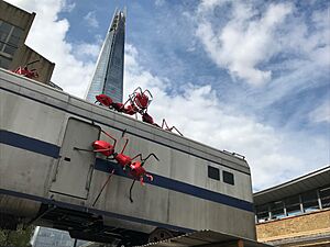 Giant ants at Vinegar Yard