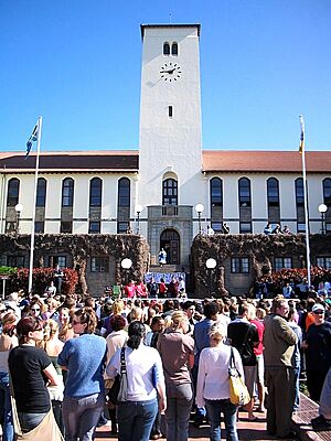Herbert Baker clocktower, Rhodes University, 2004