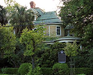 Hinchee house beaumont tx 2014