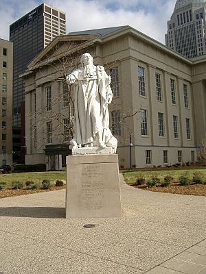 Louis XVI JCC statue