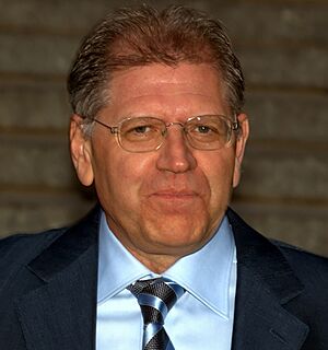 Robert Zemeckis by David Shankbone (cropped)