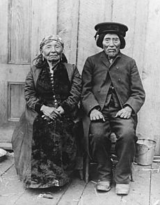 Washington edu Duw. man & woman Old Tom & Madeline, Portage Bay, Seattle, c 1904, NA591