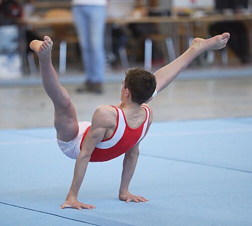 2019-04-13 Rheintalcup P6 Junior Switzerland competition floor (Martin Rulsch) 160