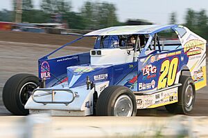 20 BRETT HEARN (2008)