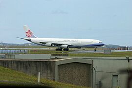 B-18851 Airbus A340 China Airlines (8361005754)