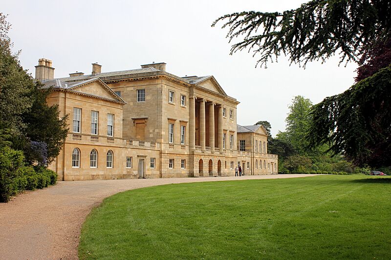 Basildon House. - panoramio