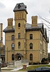 Brant Courthouse 2011 4.jpg