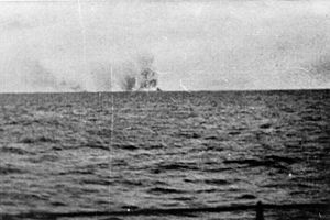 Bundesarchiv Bild 146-1998-035-05, Schlachtschiff Bismarck, Seegefecht