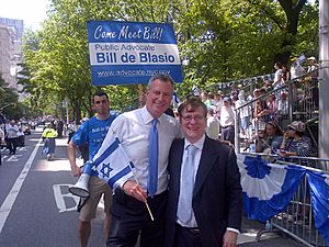 De Blasio at Celebrate Israel Parade (8927511453)