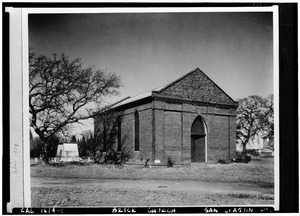 FRONT AND SIDE VIEW. From the V. Covert Martin Collection, Stockton, California - Harmony Grove Methodist Church, Lockeford Road, Lockeford, San Joaquin County, CA HABS CAL,39-LOCFO,1-1