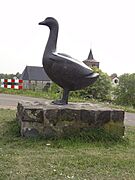 Gendt (Lingewaard) sculptuur gans