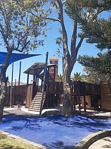 Heathcote Hospital and Heathcote Pirate Playground, November 2020 02.jpg