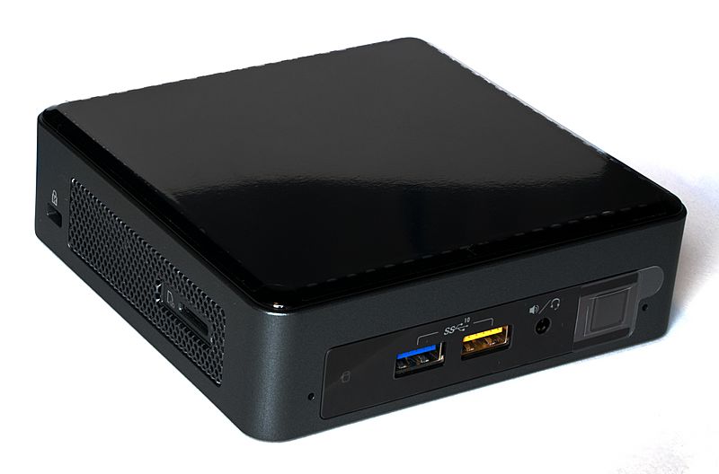 Intel NUC8