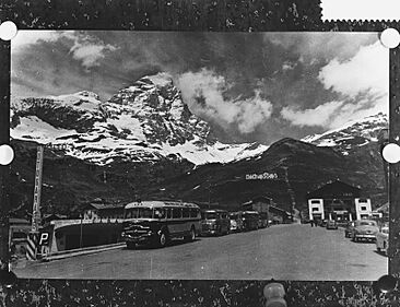 Landschap bij Cervinia in de Italiaanse Alpen, Bestanddeelnr 910-2566
