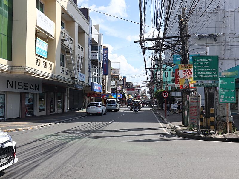 Lucena downtown, Quezon Avenue-P. Gomez (Lucena, Quezon; 10-09-2022)