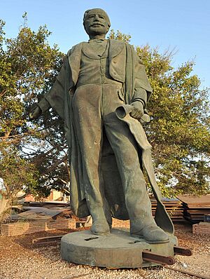 Monumento a Ferdinand de Lesseps en Puerto Saíd, Egipto