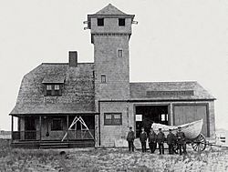 Old Harbor Chatham Life-Saving Station c 1900.jpg