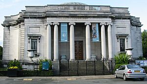 Port Sunlight Lady Lever 2