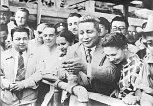 Presidente Oscar Osorio en la inauguración de la "Presa 5 de Noviembre" - 21 de Junio de 1954