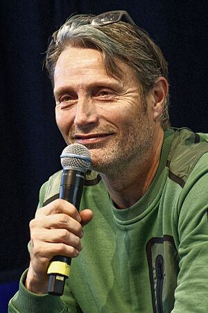Stuttgart 2022 -Comic Con Germany-Mads Mikkelsen- by-RaBoe 007 (cropped).jpg
