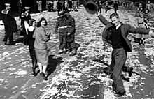 1945-Dancing-Man