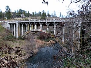 CRH Mosier Creek Bridge 1 - Oregon