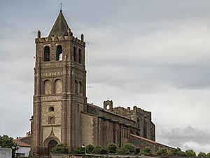 Iglesia palomas.jpg