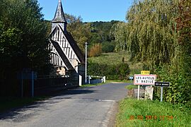 Les Autels-Saint-Bazile Entry.JPG