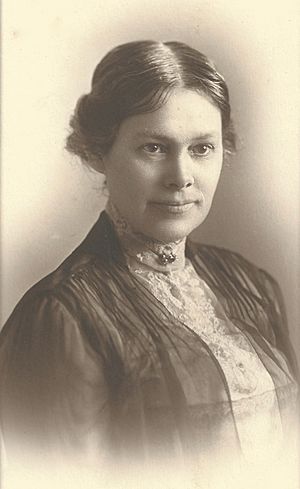 Margaret Maltby, ca 1908.jpg