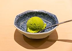 Matcha ice cream 001.jpg