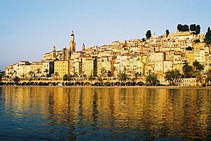 Menton vue de mer