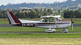 Air Auckland Cessna 172 ZK-MDV Ardmore