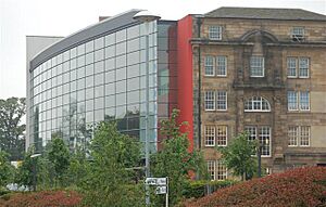 Business centre - geograph.org.uk - 459906.jpg