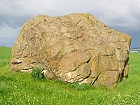Clochoderick Logan stone