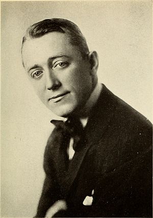 George M. Cohan, c. 1918.jpg