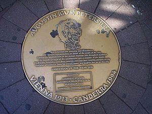 Gus Petersilka plaque