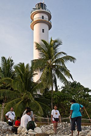 Kavaratti Lighthouse (5799679193)