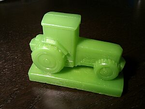 Mold-A-Rama tractor