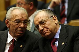 Nicolae Vacaroiu Ion iliescu