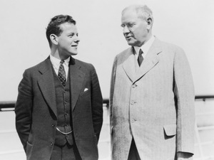 Pierce Butler, half-length portrait, standing with his son, Kevin, facing left) - photo by Bain News Service, New York LCCN92505101