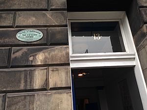 Plaque at 13 Randolph Crescent, Edinburgh
