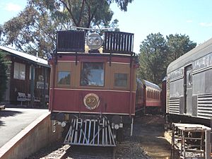 Rail Motor at the Canberra Rail Museum - panoramio