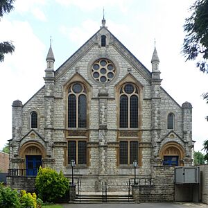 Reigate Methodist Church, High Street, Reigate (June 2013) (3)