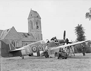 Royal Air Force- 2nd Tactical Air Force, 1943-1945. CL571
