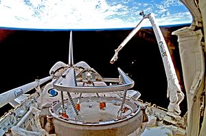 STS-116 Payload (NASA S116-E-05364)
