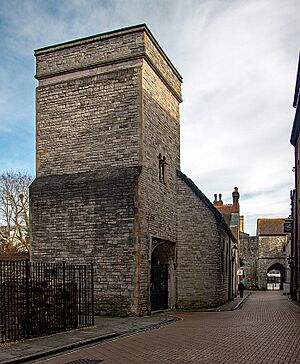St Julien's church, 2017.jpg