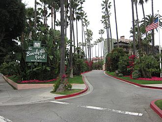 The Beverly Hills Hotel (2013).jpg