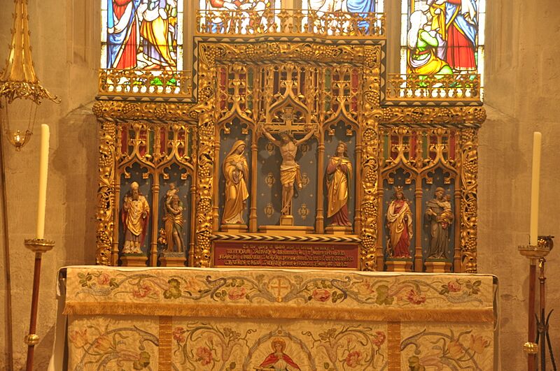 Altar in St John the Baptist church, Cirencester (4887)