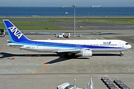 Boeing 767-381, All Nippon Airways - ANA AN2026347