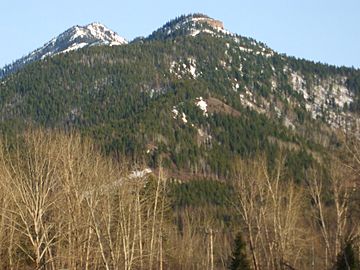 CastleMountain (British Columbia).jpg